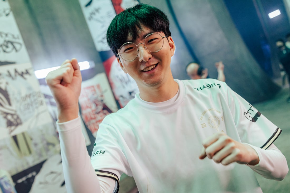 击败强敌的 击败强敌的